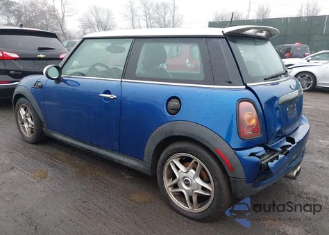 2009 Mini Cooper S z USA, uszkodzony, nr VIN WMWMF73579TT97344
